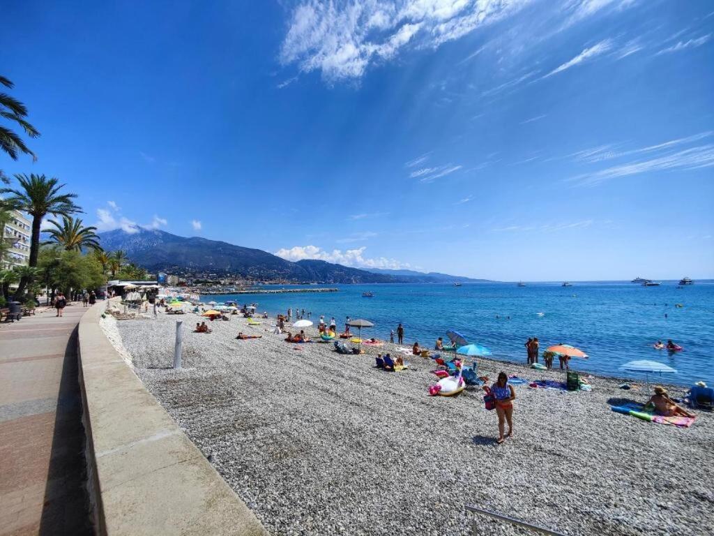 Le Coq Bleu D'Azur - Piscine - Parking! Apartment Menton Bagian luar foto